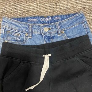 Cat and Jack Brand. Ankle Straight Stretch Jeans.